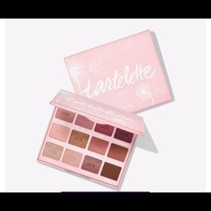 Tarte “Tartelette Juicy” Amazonian Clay palette